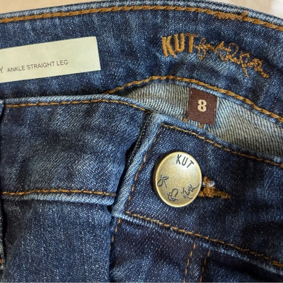 Kut from the Kloth Amy Ankle Jeans - Picture 3 of 3